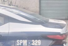 Matan a un taxista a bordo del auto en Acapulco