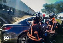 Cierran carretera estatal 200 tras choque entre tren y vehículo en El Marqués