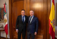 Mauricio Kuri sostiene encuentro diplomático con el embajador de México en España durante FITUR 2026