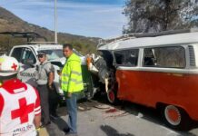Choca patrulla de la GN con furgoneta de turistas en Pilcaya; 2 muertas