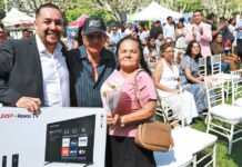 Amor y compromiso brillan en la boda colectiva “Cásate Conmigo” en Temixco